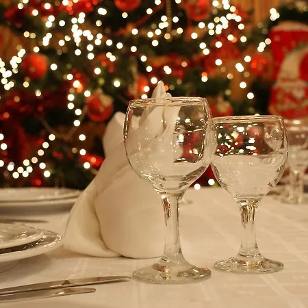 Margaret's Island 3* Naousa (Imathia)